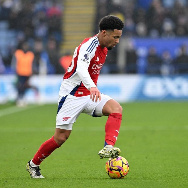 开云体育中国-包含里尔球员表现出色，助球队稳居前列的词条