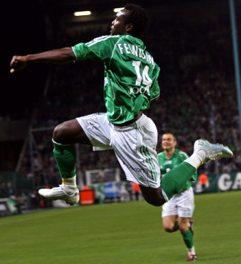 圣埃蒂安主场血洗波尔多，止住连败的简单介绍