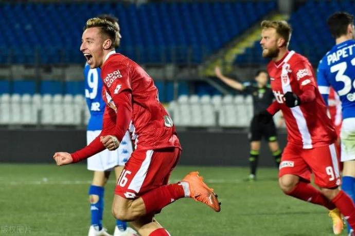 开云体育官方网站-圣埃蒂安客场惜败尼斯，保级形势严峻的简单介绍