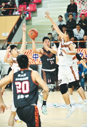 开云体育在线-黄金联赛总决赛火爆对抗，激情四射