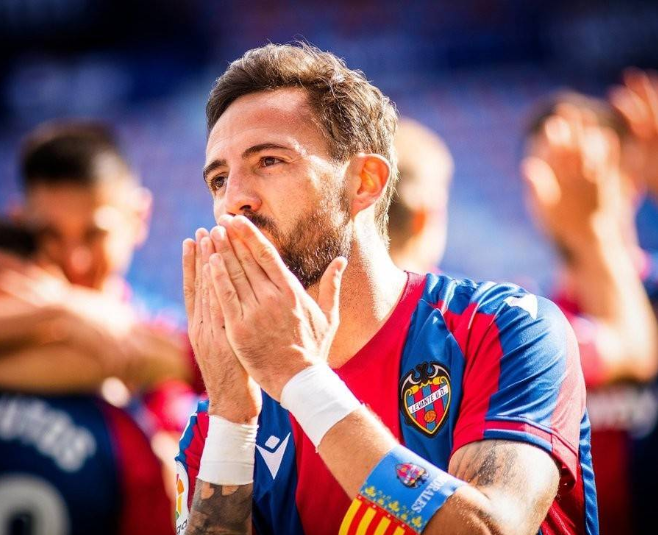 开云体育入口-关于莱万特客场不败，老将荣耀再现神采的信息