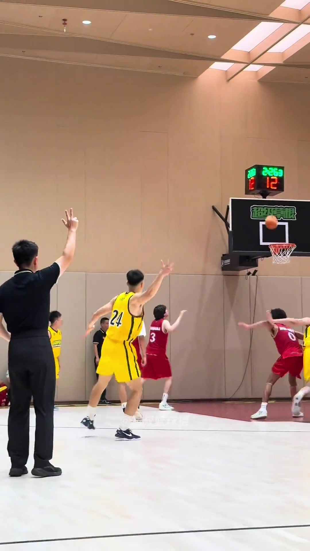 关键时刻进球助球队赢得比赛