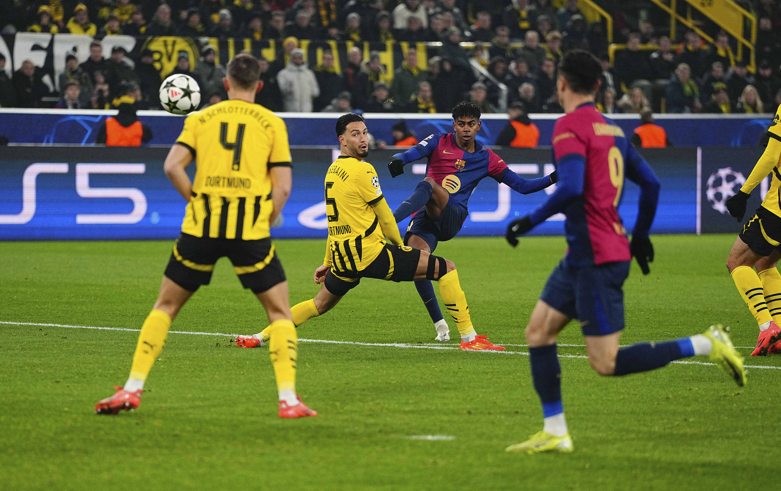 开云平台-欧预赛比赛风云变幻：胜负难分紧张刺激的简单介绍