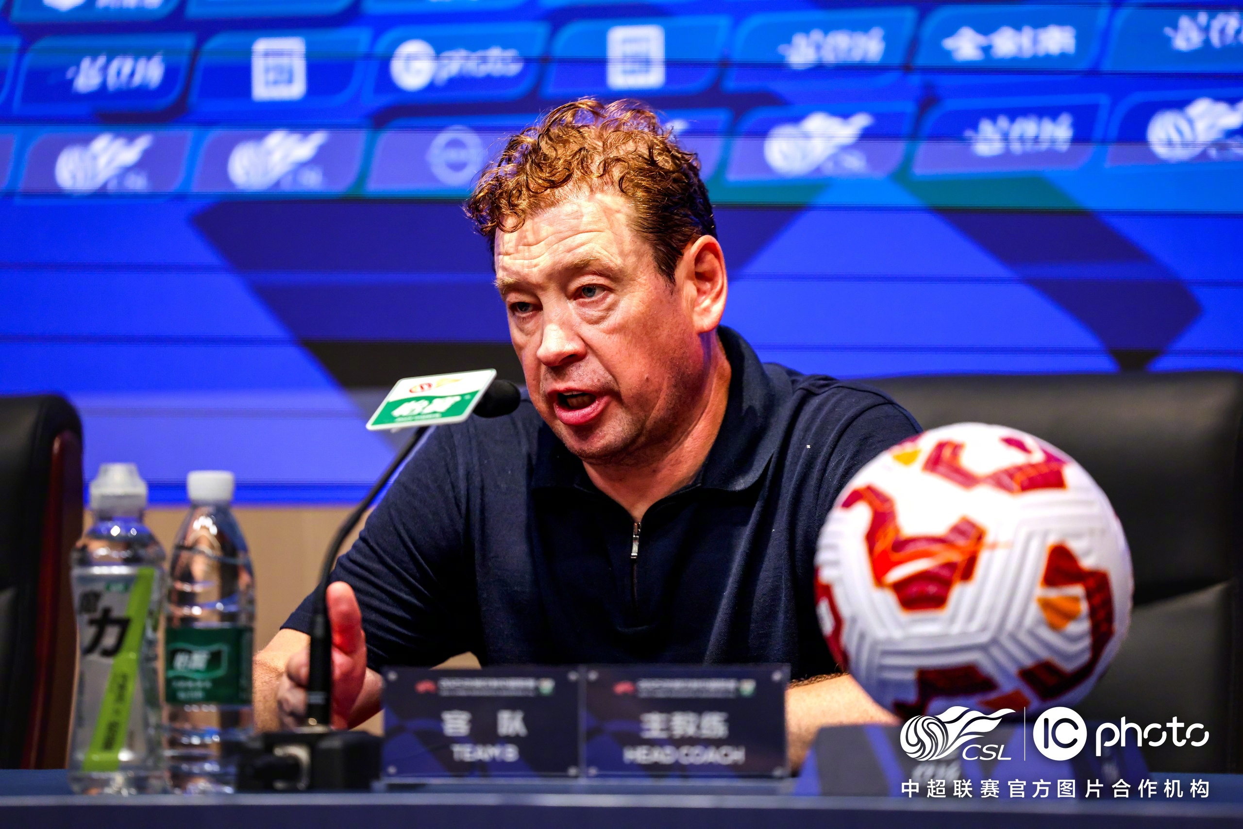 开云平台-包含上海申花不敌重庆斯威，遗憾失利的词条