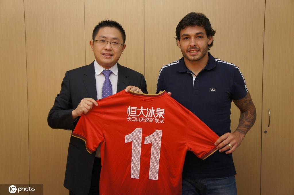 开云体育在线-高拉特最终选择留在广州恒大队