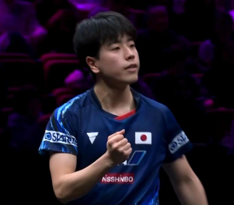 日本队翻盘中国队，奥恰洛夫统治全场