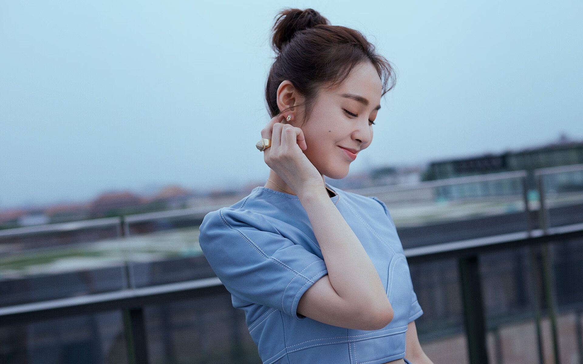 开云体育APP下载-当克莱化身佛光普照，年度焦点之战与他的压制级神迹