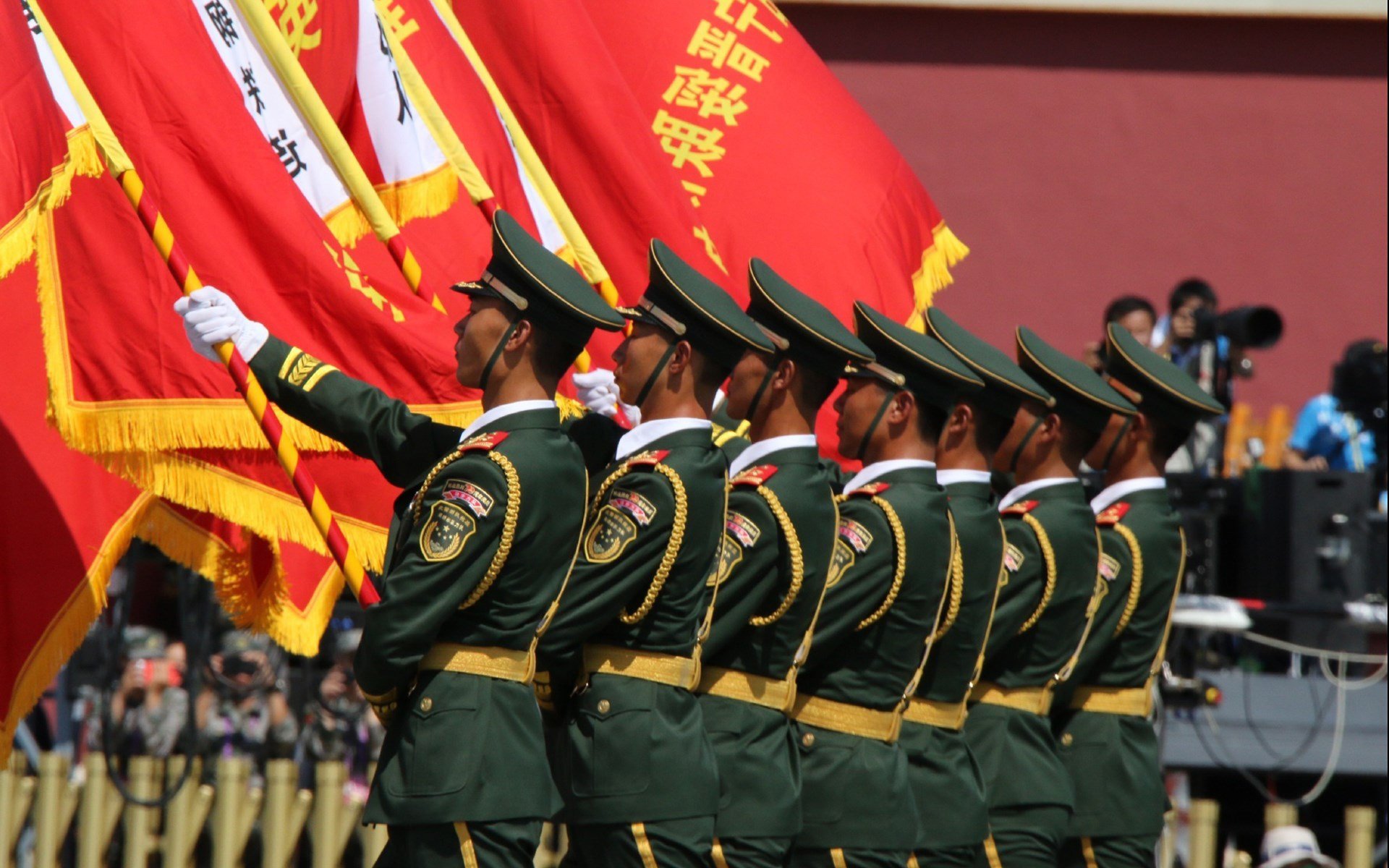 北伦敦风暴席卷荷兰！阿森纳欧冠淘汰赛史诗级战术破局