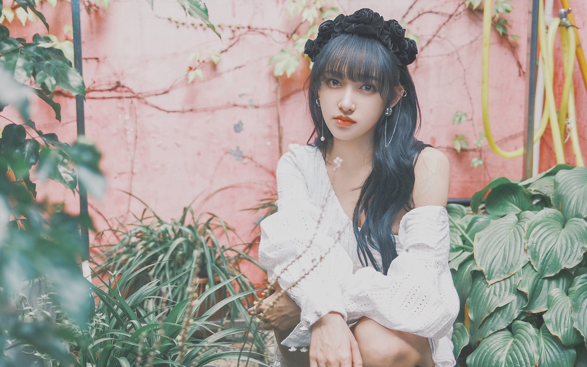 东西碰撞,巨星闪耀,字母哥统治级表现下,独行侠与新疆队演绎巅峰对决